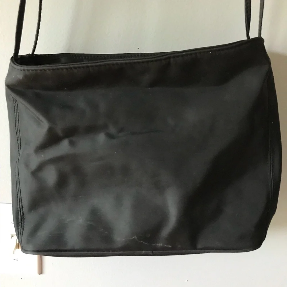 Simple black purse